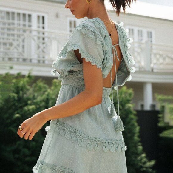 Lace Detail Plunge Short Sleeve Mini Dress - Picture 4 of 6